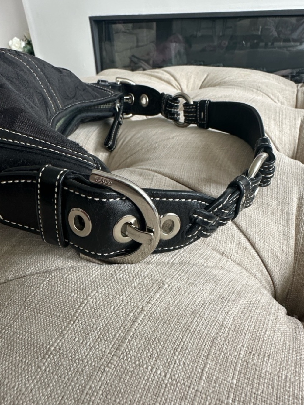 Coach Black Signature Canvas Shoulder Hobo with Leather-Link Strap - Picture 9 of 13